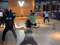 -威克健身游泳(万菱汇店)