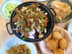 -宏状元现熬粥·京味菜(黄寺大街店)