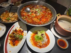 -麻六记(凤凰汇店)