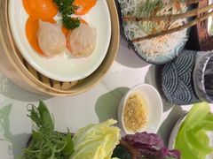 -洪氏嗨捞·广东猪肚鸡·椰子鸡火锅(西咸万象城店)