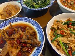 -回家吃饭·地道南昌菜(建德观总店)