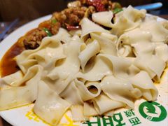 -胡氏大盘鸡新疆菜(石岗店)