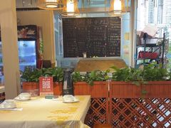 -湘鲜小灶·湖南土菜馆(龙华店)