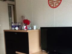 -广州花都皇冠假日酒店