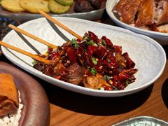 -包整·丝娃娃(一览甲秀楼风景店)