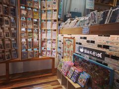 零售区-猫的天空之城概念书店(束河店)