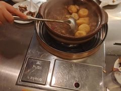 -胡须佬鸡煲四季火锅店(石厦西村直营店)