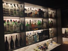 -Mx.cocktail bar
