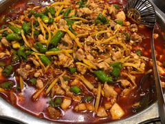 鲜锅兔-盐井记·自贡美蛙鲜锅兔(中和店)