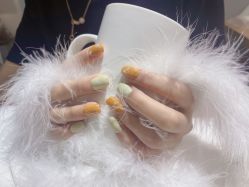 -芮娅时光半永久纹眉·美甲美睫·皮肤管理