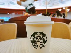 美式咖啡-星巴克(迪士尼小镇店)