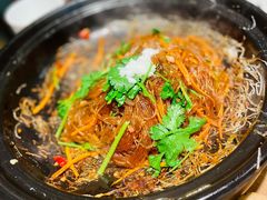 砂锅粉丝煲-费大厨辣椒炒肉(新城吾悦广场店)