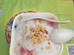 -海口骑楼小吃街