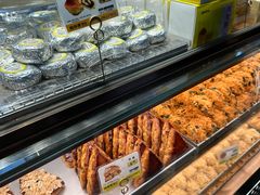 -鲍师傅糕点(江苏路店)