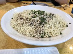 -烧鹅妹饭店