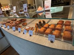 -VERIE BAKEHOUSE