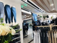 -lululemon(万象城店)