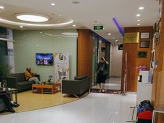 -雅悦齿科(顾村公园店)