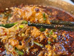 -有红鸡毛店·川菜(建设路店)