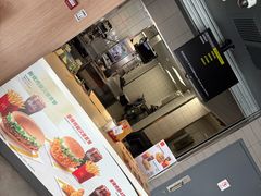 -麦当劳(秣陵路店)