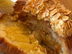 -VERIE BAKEHOUSE