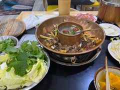 -牛喵喵铜锅牛肉馆