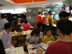 大堂-新大咀港式茶餐厅(宝山万达店)