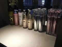 -浅深(世茂滨江精品店)