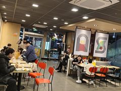-麦当劳(轻轨曹杨路店)