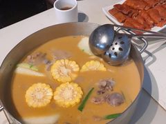 -肥仔文澳门猪骨煲(南京西路店)