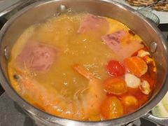 -鼎鼎香·港式火锅(北京SKP店)