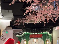 -荷塘秋月·本帮江浙菜(国权路店)