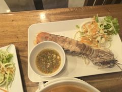 -两兄弟Song Pee Nong(2号店)