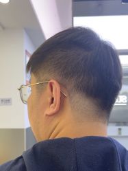 -首脑美发沙龙