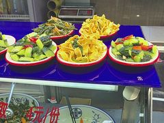 -陇上全荟兰州传统牛肉面(延吉路店)