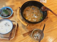 -勺子米线·云南传统小吃市集(四方街店)