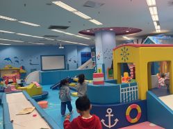 -孩子王童乐园(西安盛龙店)