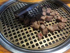 -唯成•韩国炭火烤肉 유성고기