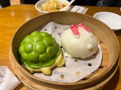 -乐忻皇朝(上海中心大厦店)