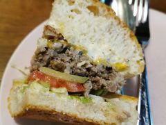 鹅肝牛肉芝士汉堡-G+KITCHEN(龙湖狮山天街店)