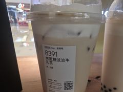 -喜茶(深圳万象城黑金店)