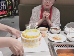 牛油麻辣锅底-海底捞火锅(金山百联店)