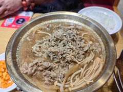 -南城香·饭香串香馄饨香(青年路店)