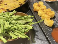 -鹿鸣山草本茶香火锅(园西路店)