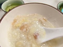 荔湾艇仔粥-喜势点·糖沙翁手工茶点·本地人茶居(永庆坊店)