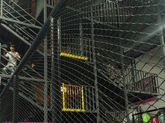 -超时空蹦床团建·VR潮玩运动娱乐·生日派对游乐园(金桥店)