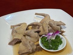 -龙悦湾酒家·八阵鱼生·渔人码头店