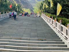 -鸡鸣山旅游风景区