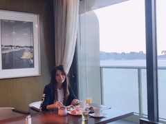 -舟山希尔顿酒店