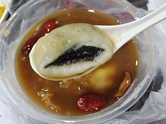 -罗子龙罗家桂花汤圆(曹都巷店)